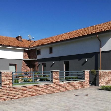 Pension Lunatyk Liptovsky Mikulas Exterior foto